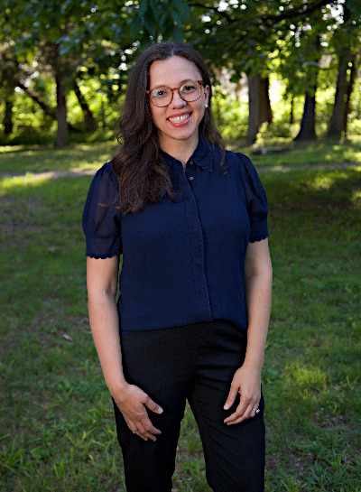 Olga Dunn, Intern